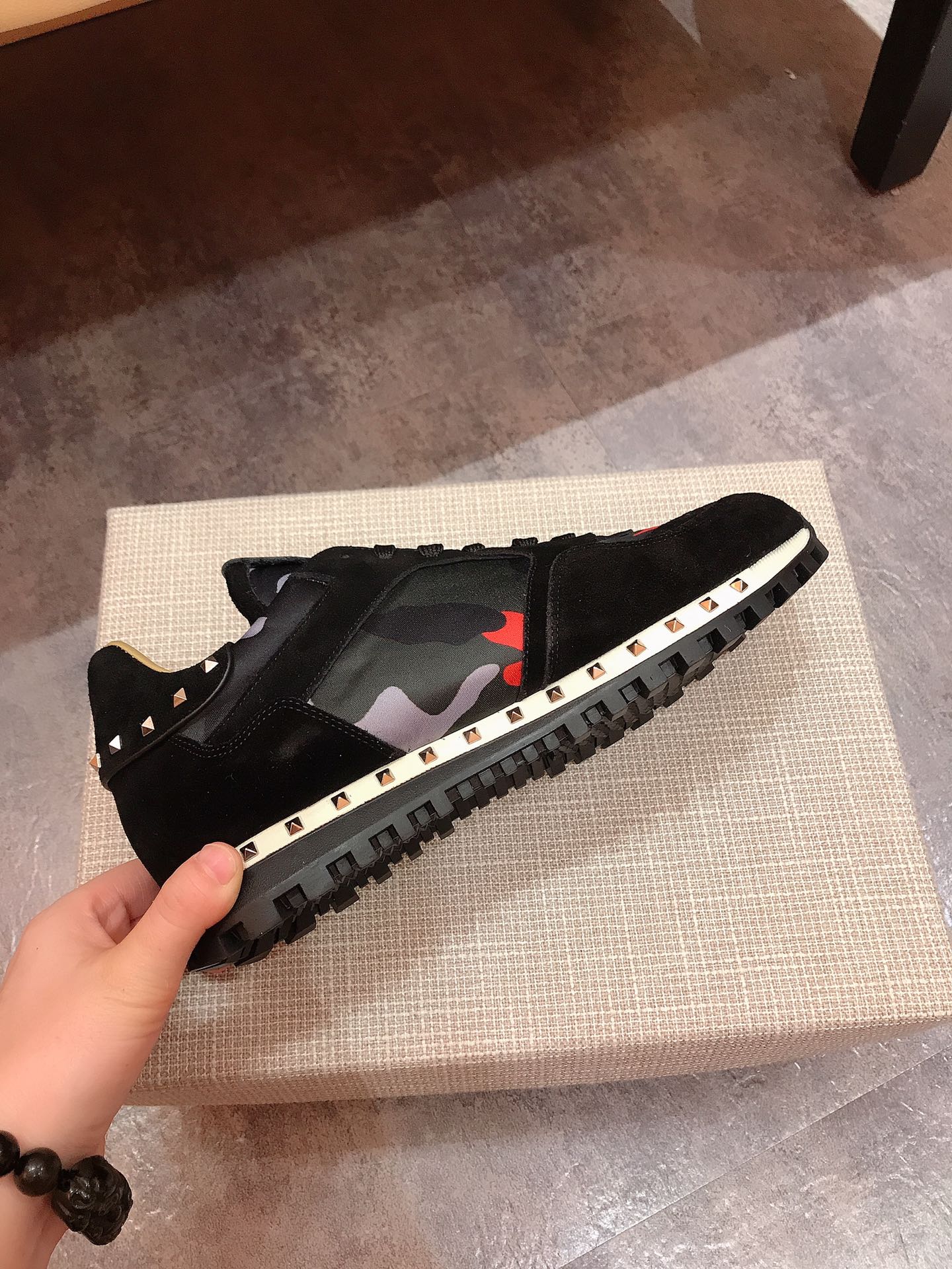 Valentino Garavani Rockrunner camouflage-print sneakers 22 - vstockx