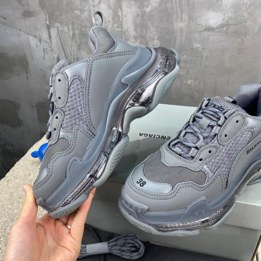 Balenciaga Triple S Clear Sole Deep Blue - vstockx