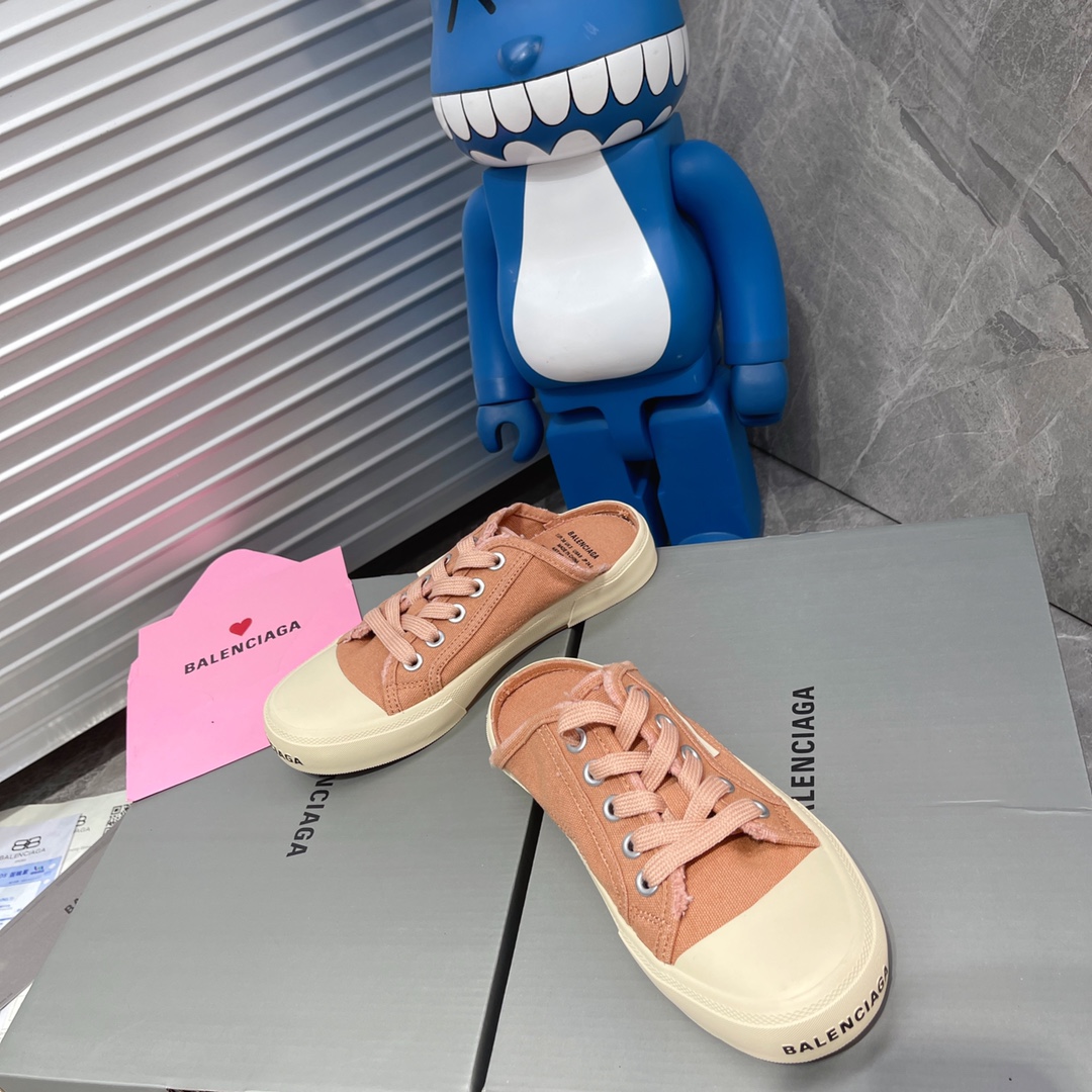 Balenciaga Paris Sneaker 2 - vstockx