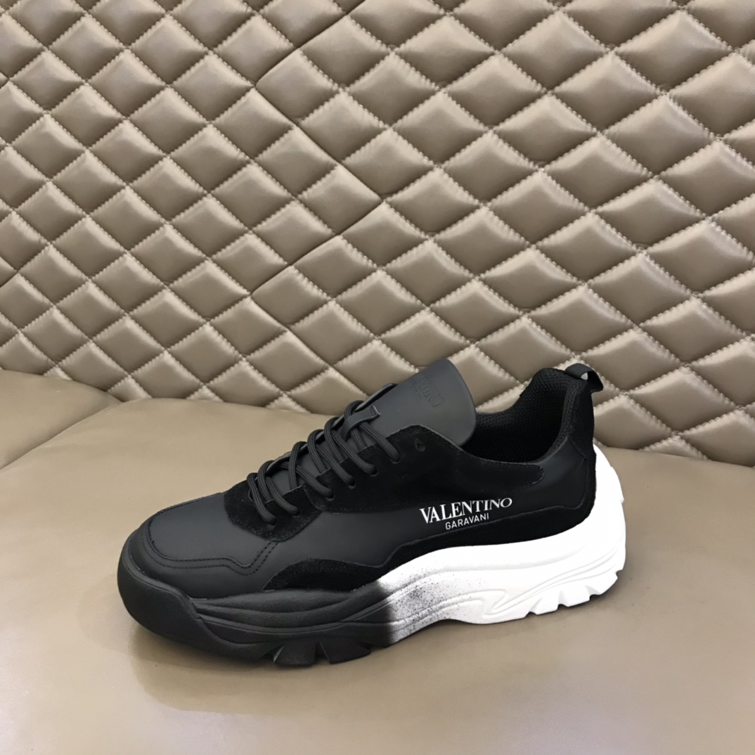 Valentino Garavani Gumboy low-top sneakers 3 - vstockx