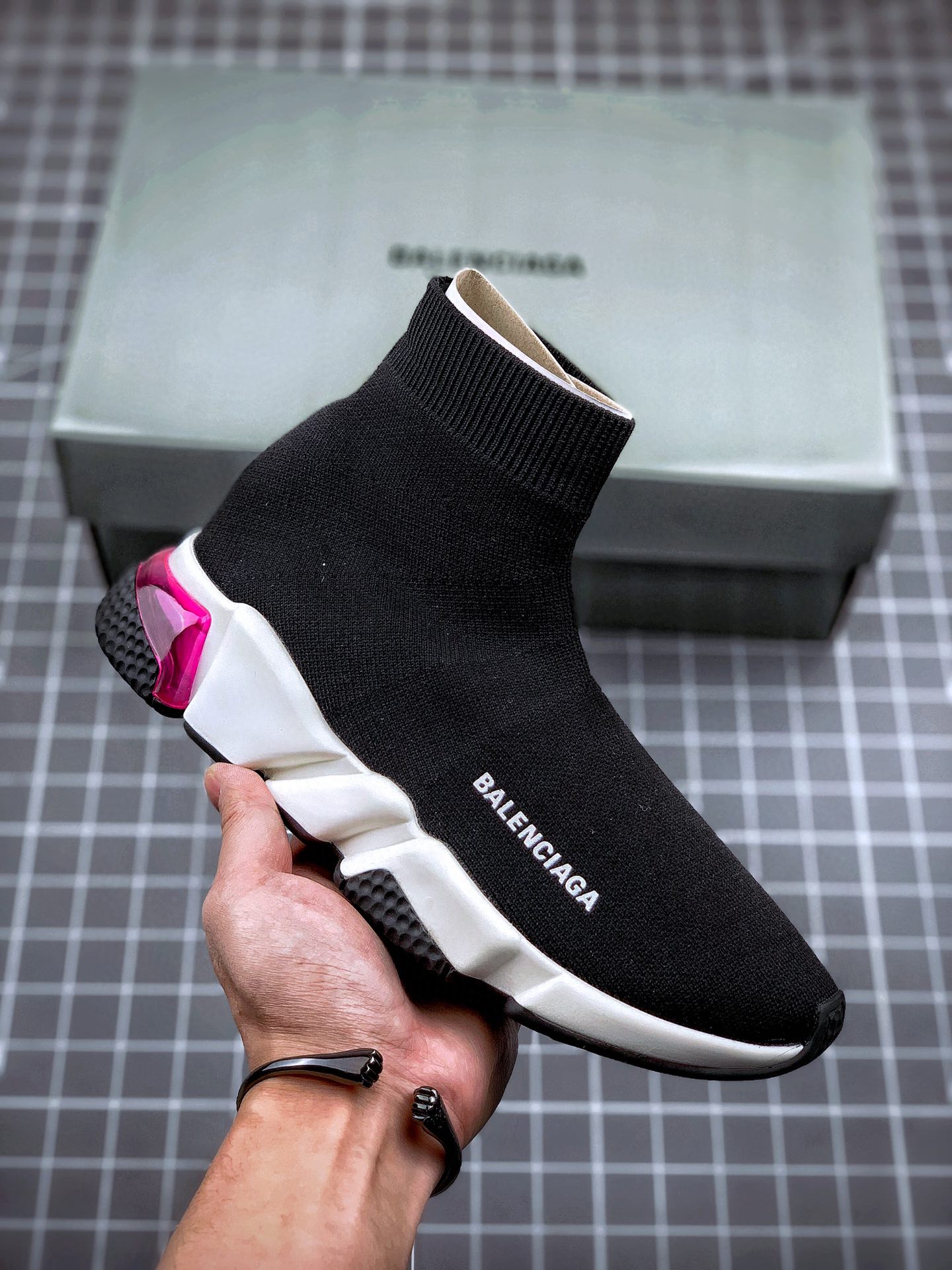 Balenciaga Speed Trainer Clearsole Pink (W) - vstockx