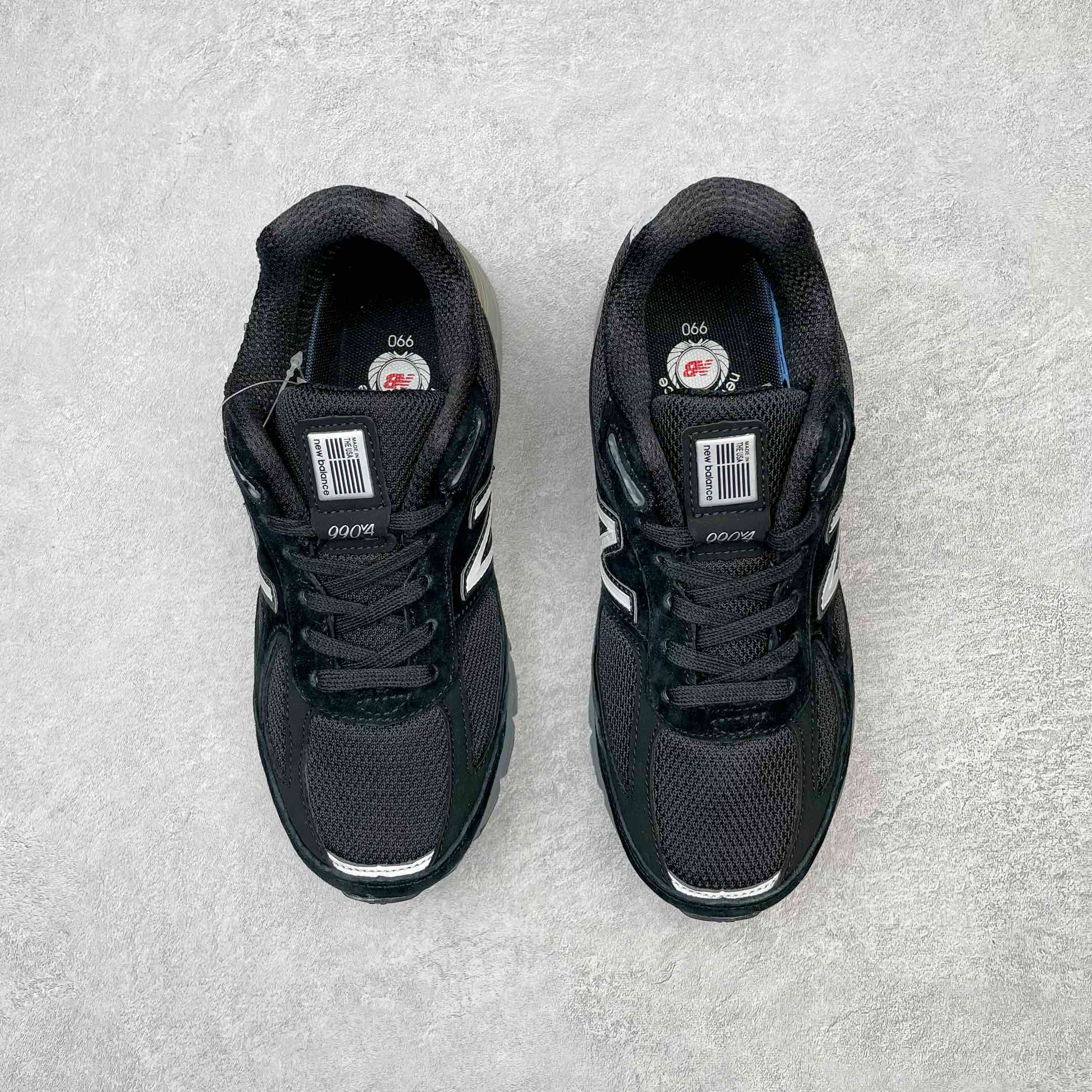 New Balance 990 Sneaker 7 - vstockx