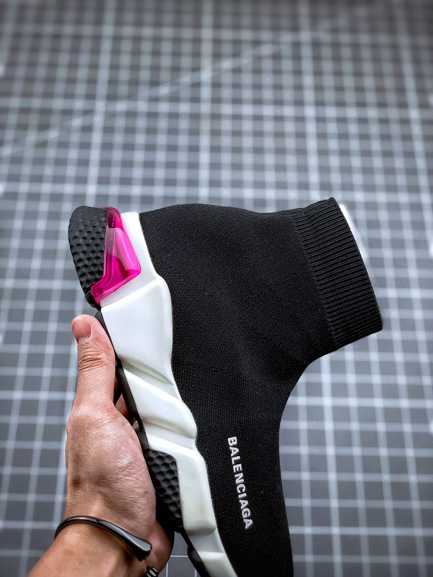 Balenciaga Speed Trainer Clearsole Pink (W) - vstockx