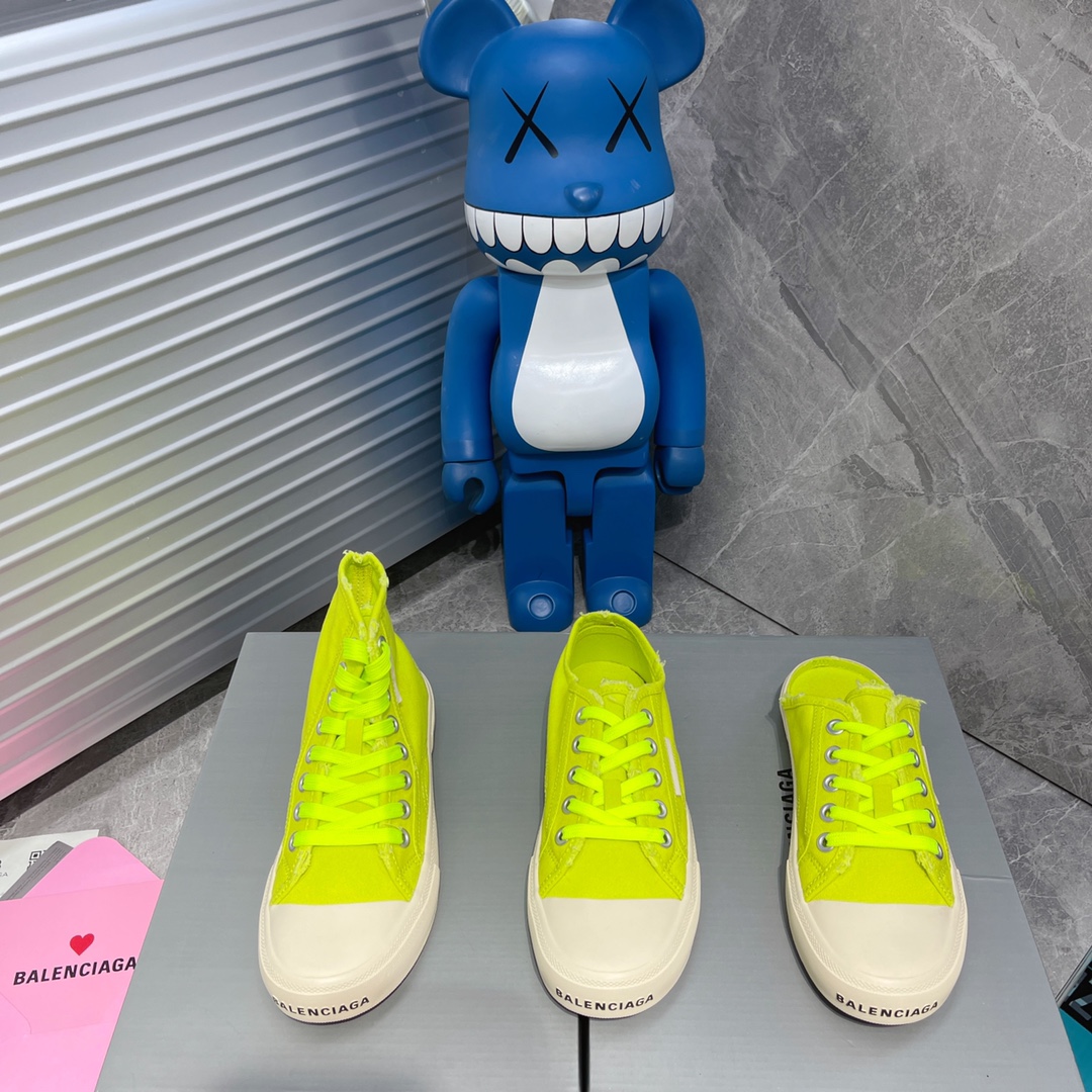 Balenciaga Paris Sneaker 2 - vstockx