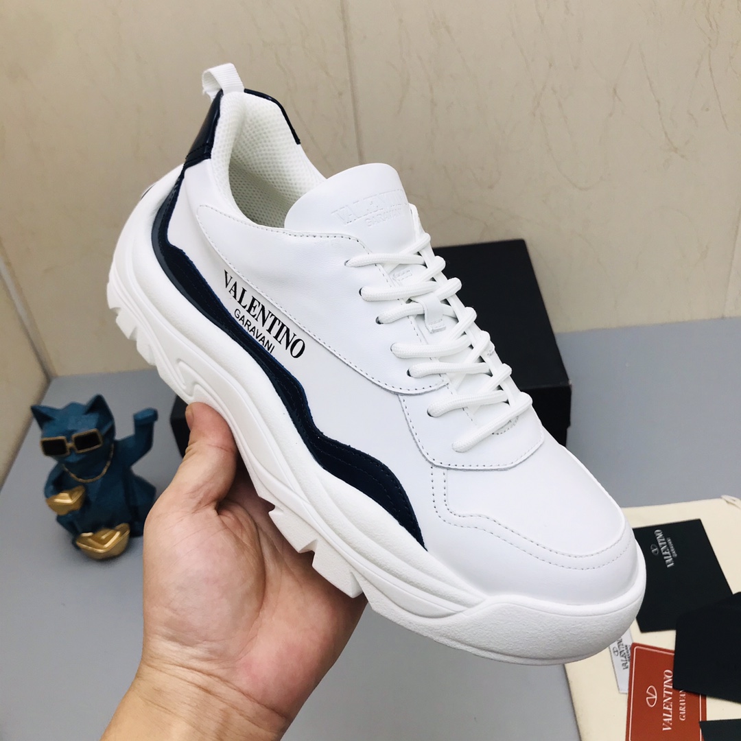 Valentino Garavani Gumboy low-top sneakers 21 - vstockx