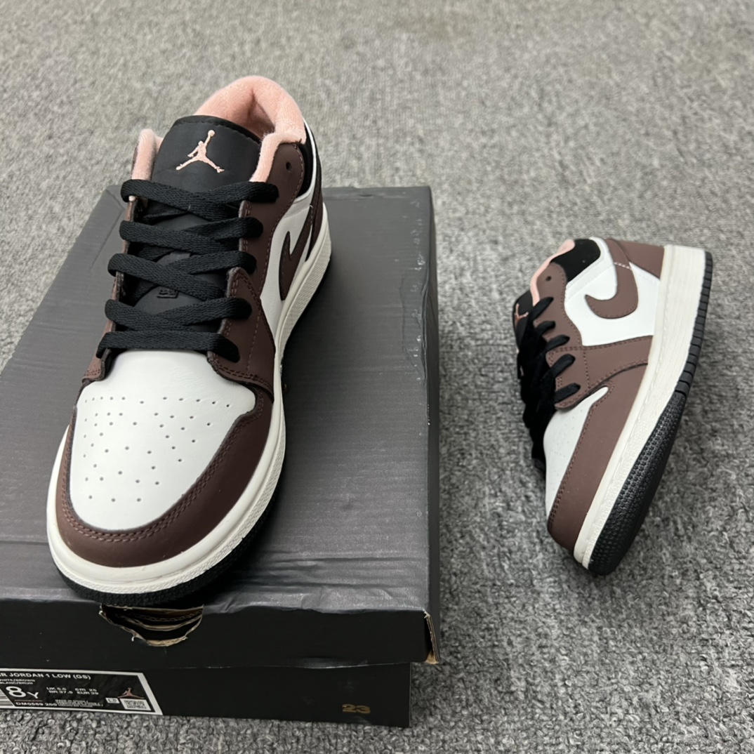 Jordan 1 Low Mocha - vstockx