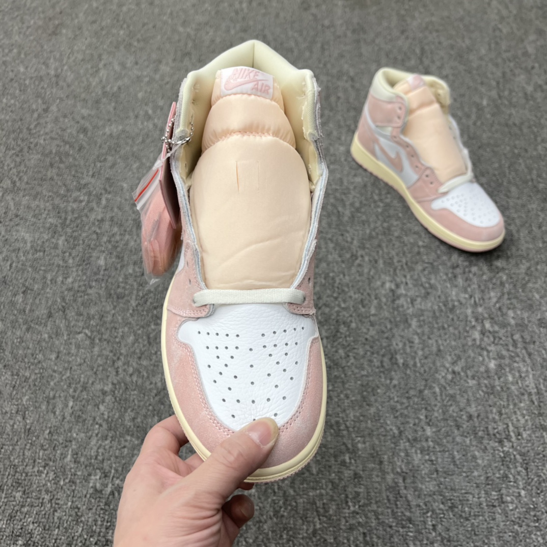 Jordan 1 Retro High OG Washed Pink (Women's) - vstockx