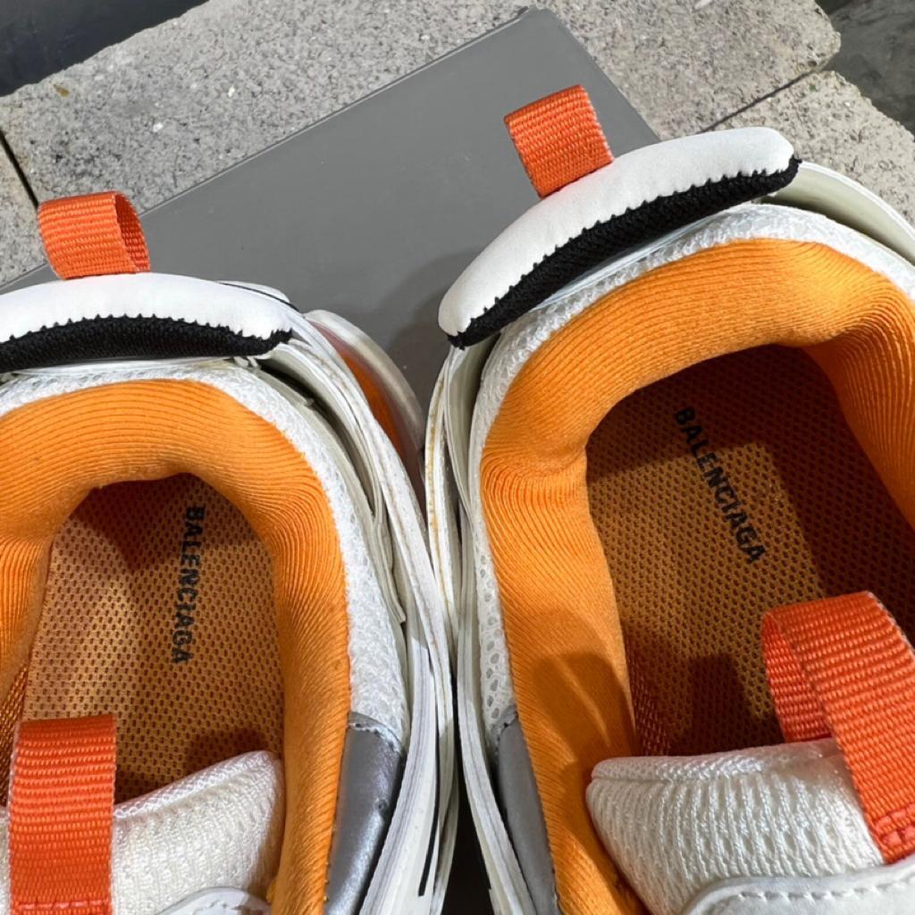 Balenciaga Track White Orange - vstockx
