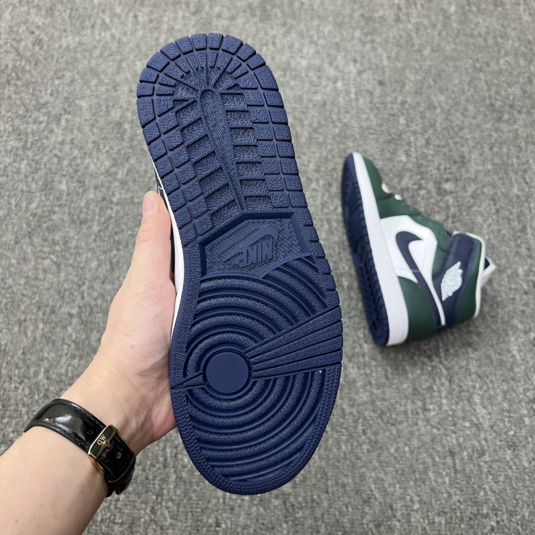 Jordan 1 Mid SE Seahawks (W) - vstockx