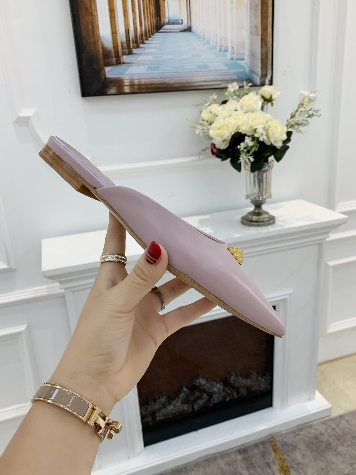 Valentino Garavani Flat sandals Women 21 - vstockx