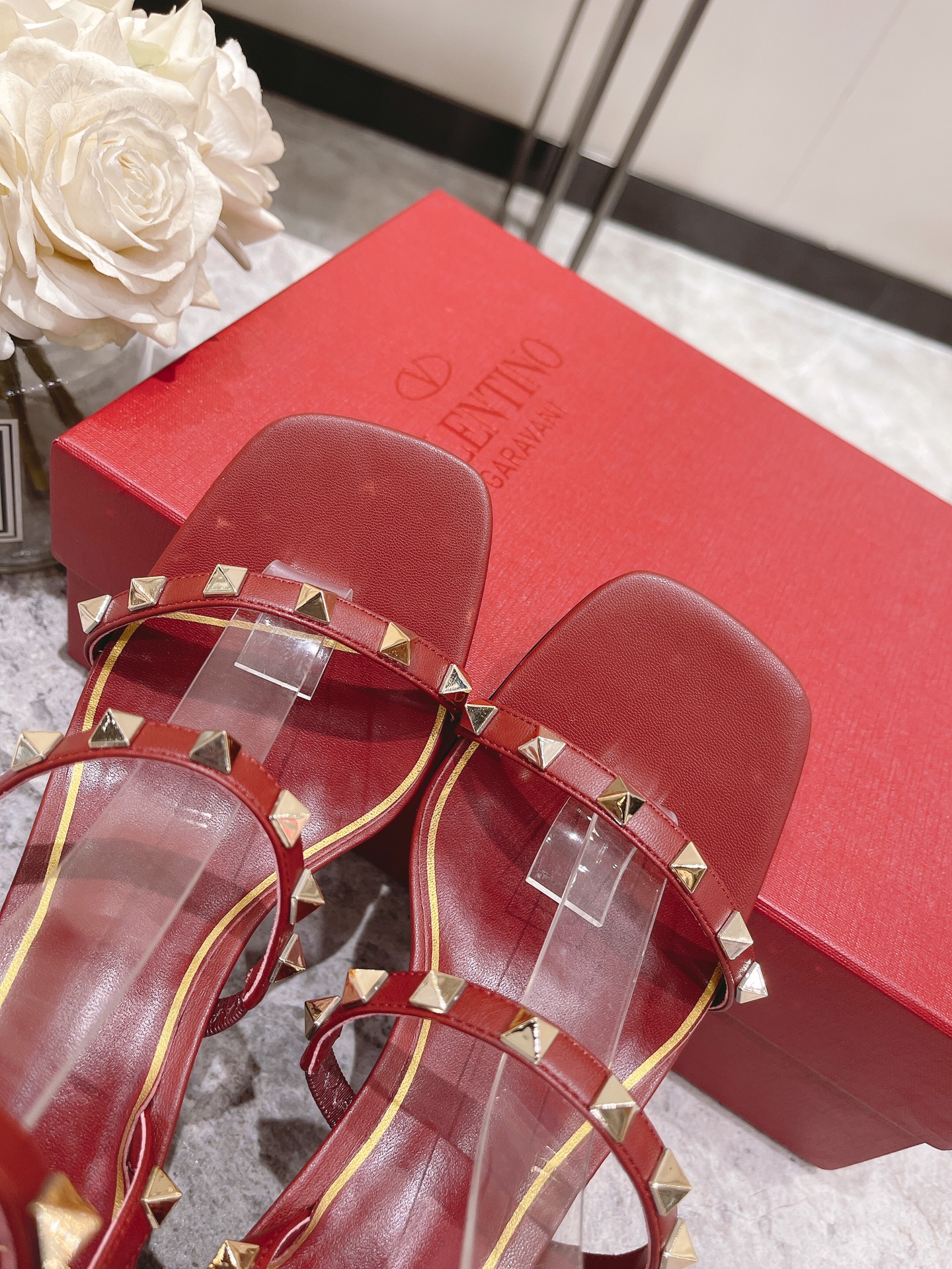 VALENTINO GARAVANI Rockstud WOMEN 4 - vstockx