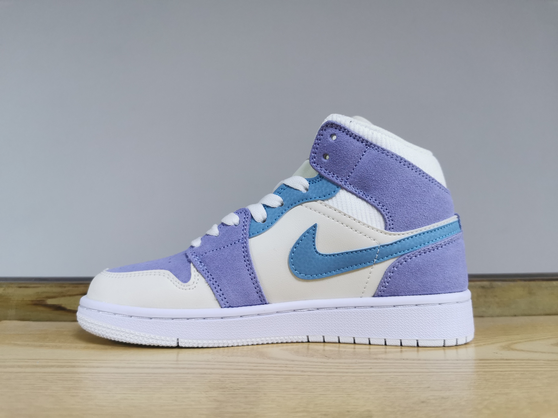 Jordan 1 Mid Purple Aqua - vstockx