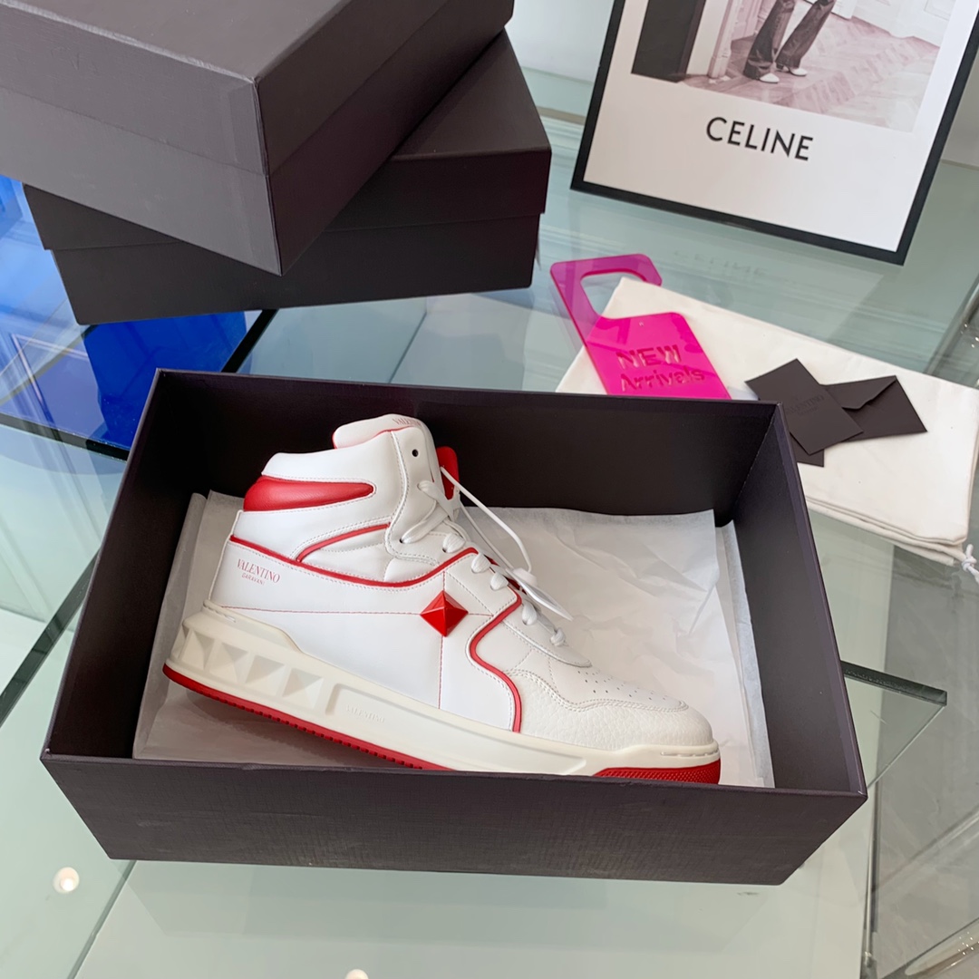 VALENTINO GARAVANI ONE STUD SNEAKER 6 - vstockx