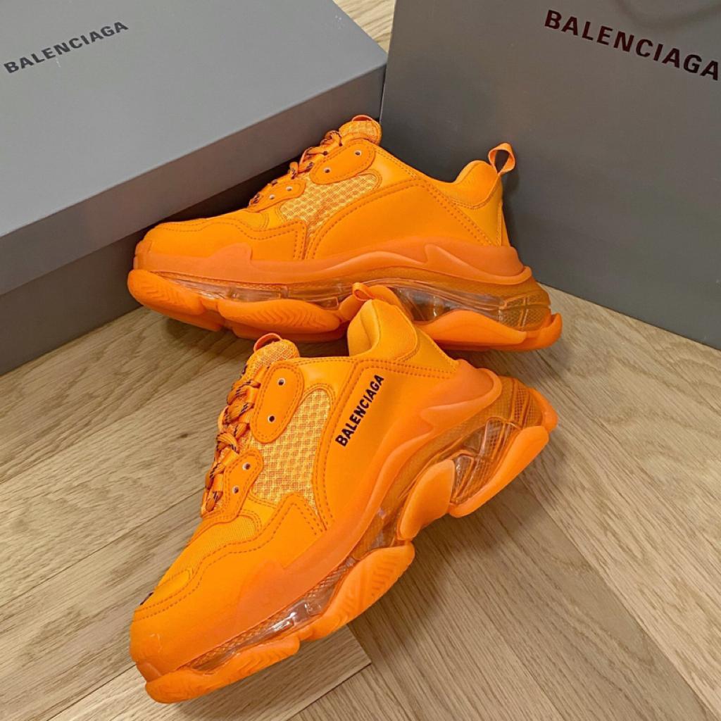 Balenciaga Triple S Clear Sole Orange - vstockx