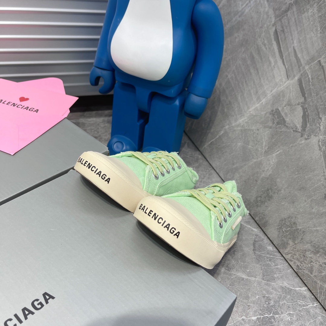 Balenciaga Paris Sneaker 2 - vstockx