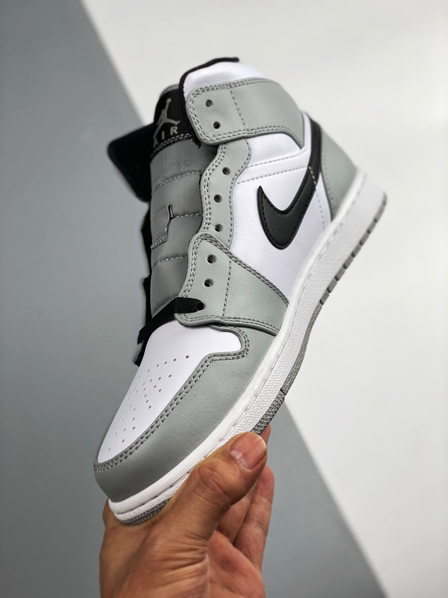 Jordan 1 Mid Light Smoke Grey - vstockx
