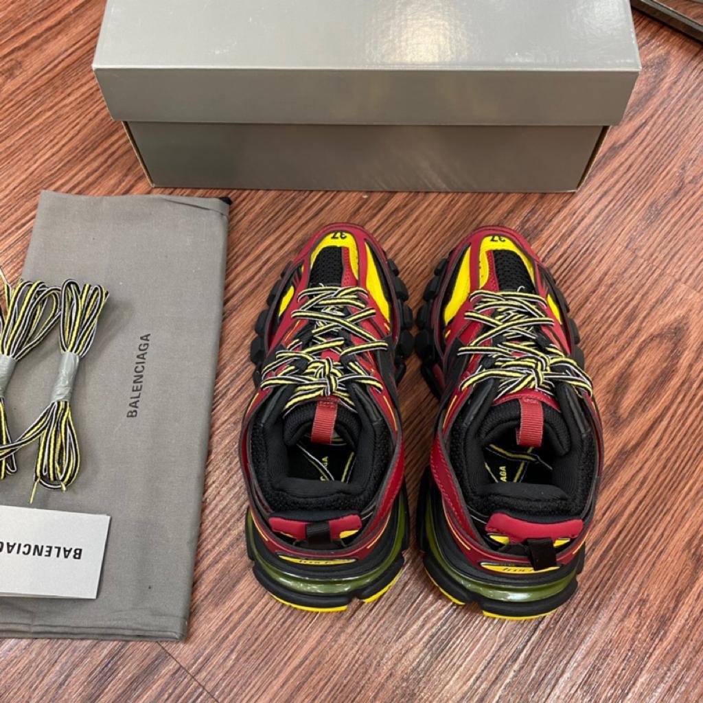 Balenciaga Track Trainers Burgundy Black - vstockx