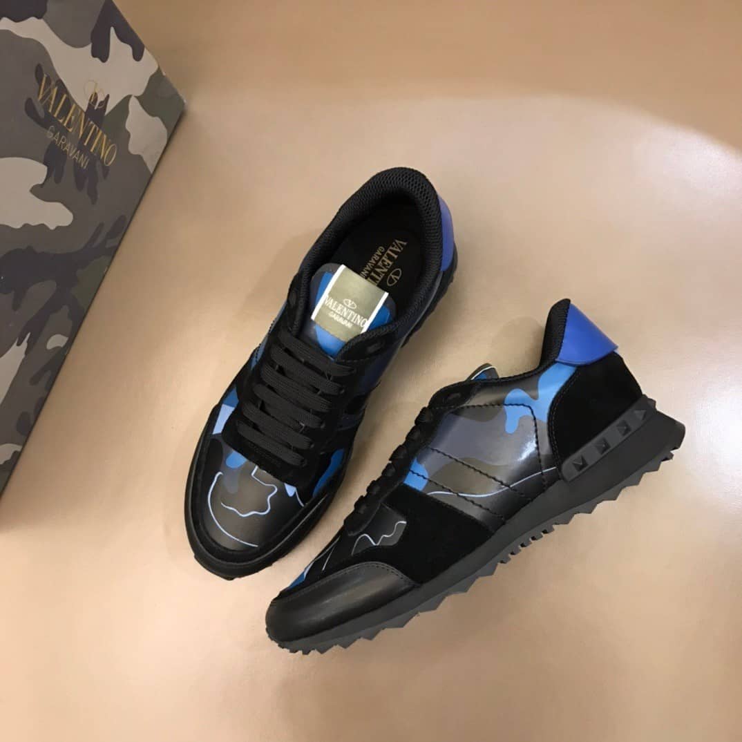 Valentino Garavani Camouflage Rockrunner Sneaker in fabric and nappa leather BLUE - vstockx