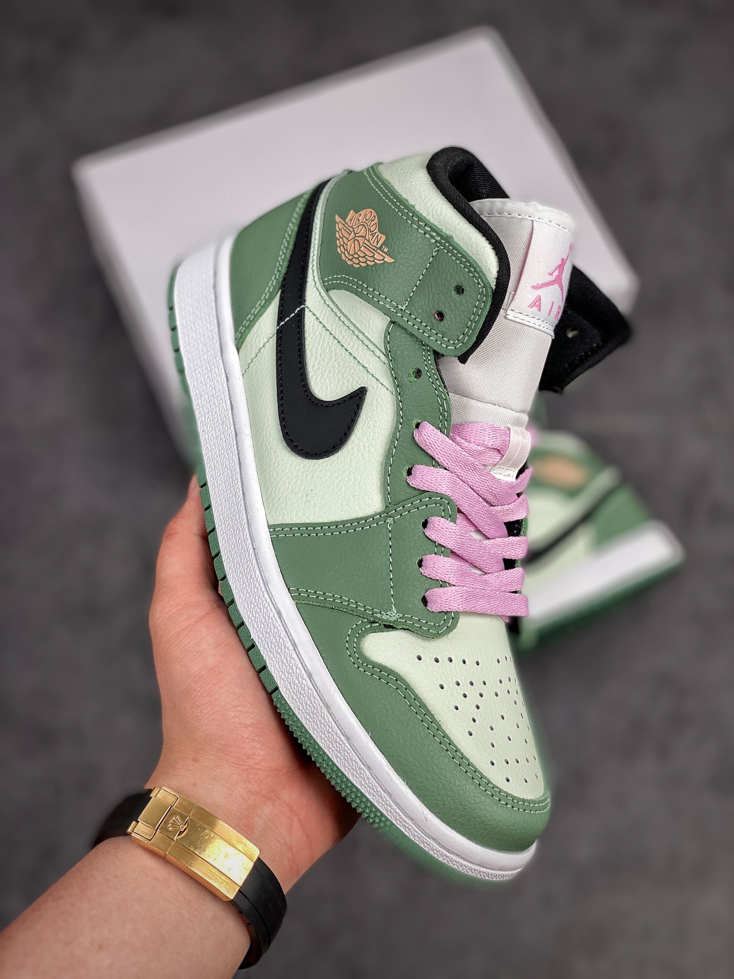Jordan 1 Mid Dutch Green (W) - vstockx
