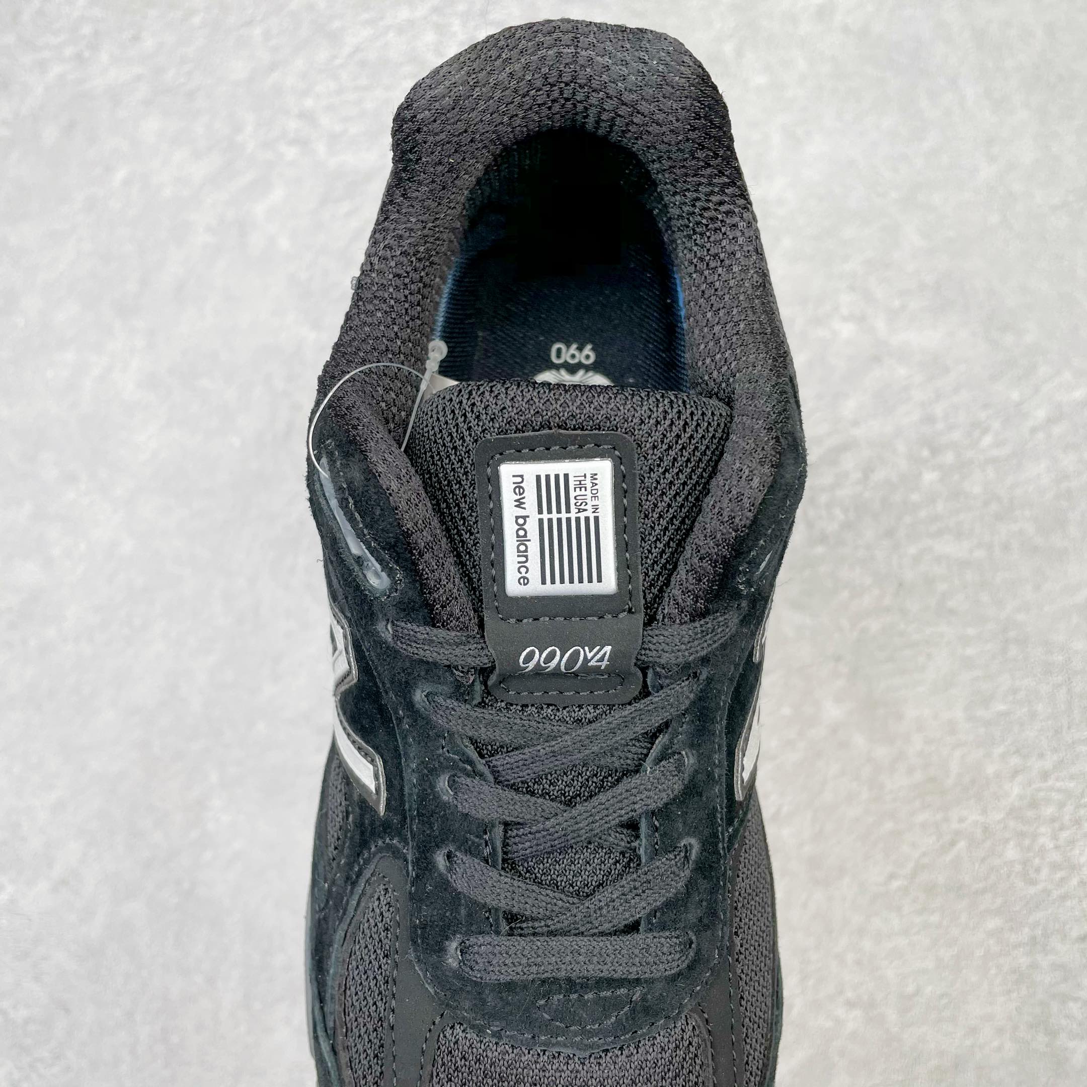 New Balance 990 Sneaker 7 - vstockx