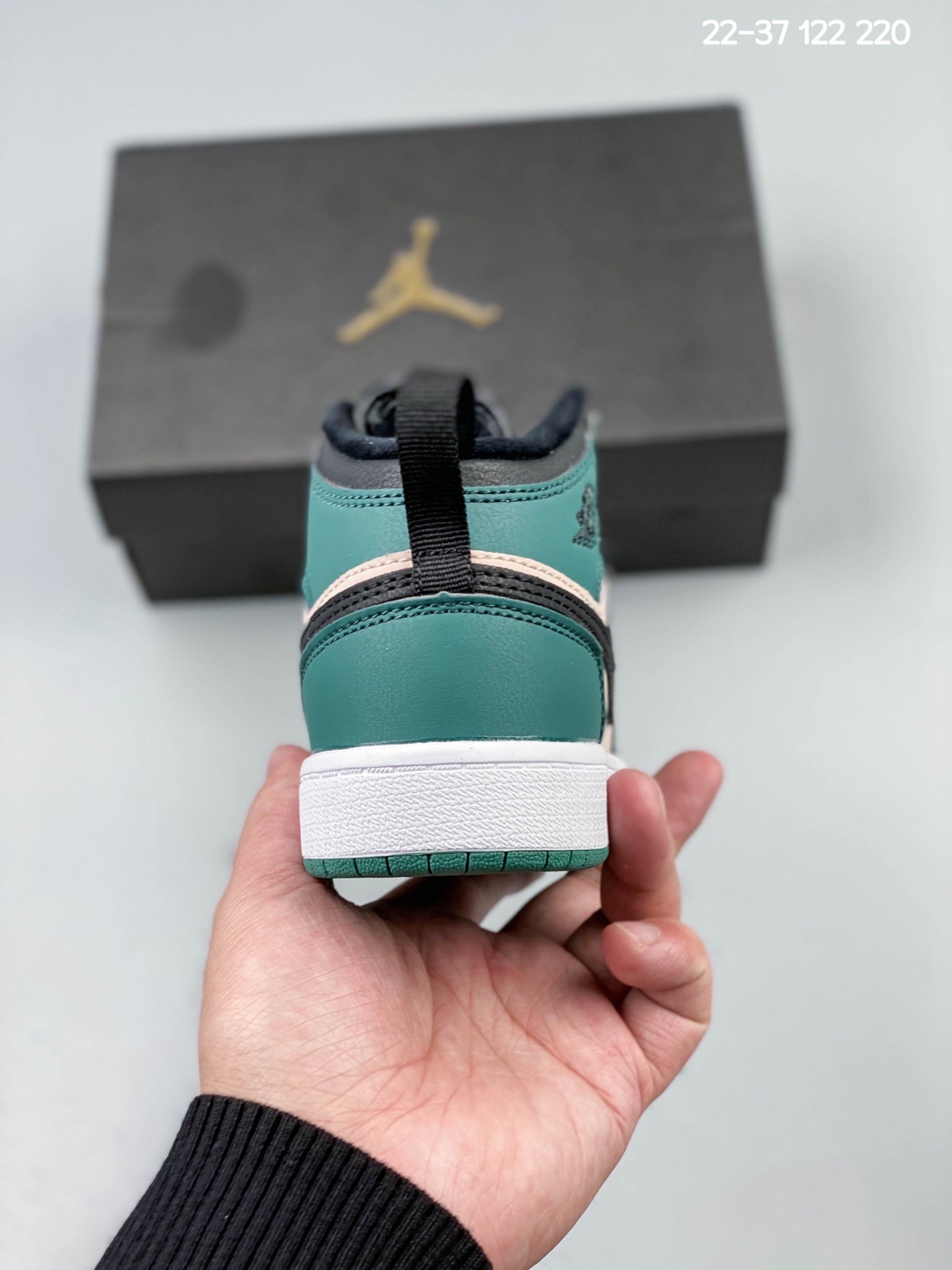 Kids jordan 1 high shoes 2 - vstockx
