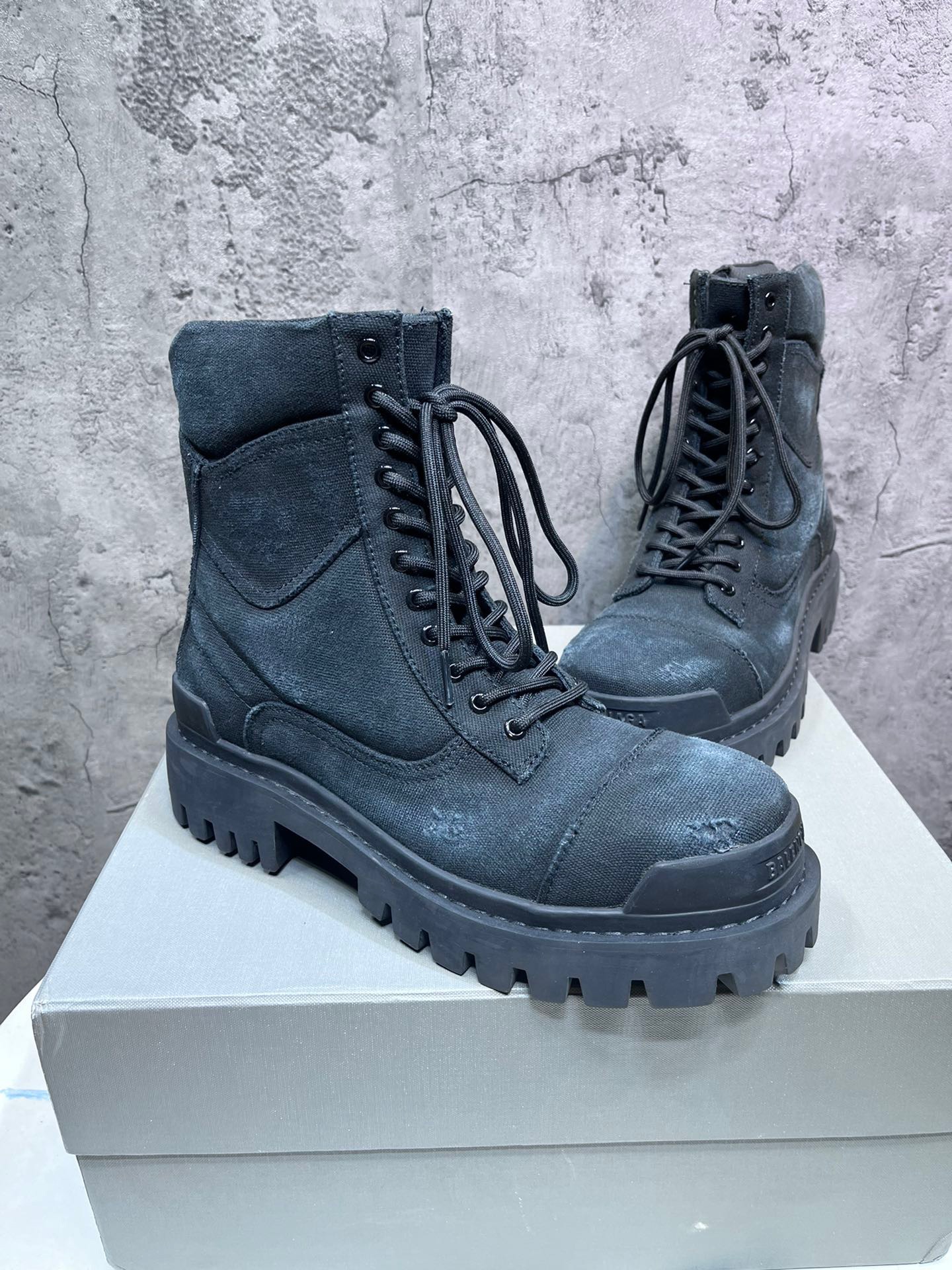 Balenciaga Combat Strike Canvas Combat Boots In Black Cotton - vstockx