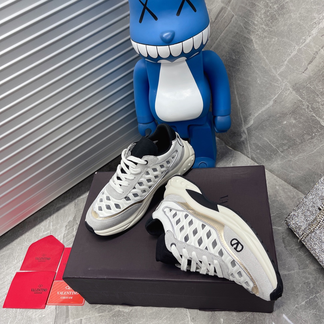 VALENTINO GARAVANI Ready Go Runner Sneaker 2 - vstockx