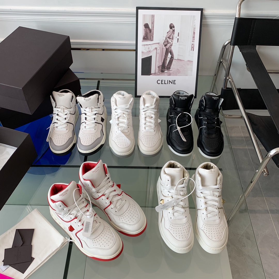 VALENTINO GARAVANI ONE STUD SNEAKER 6 - vstockx