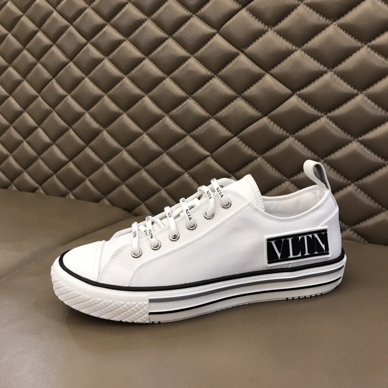 Valentino Garavani Giggies VLTN TIMES low-top sneakers 13 - vstockx