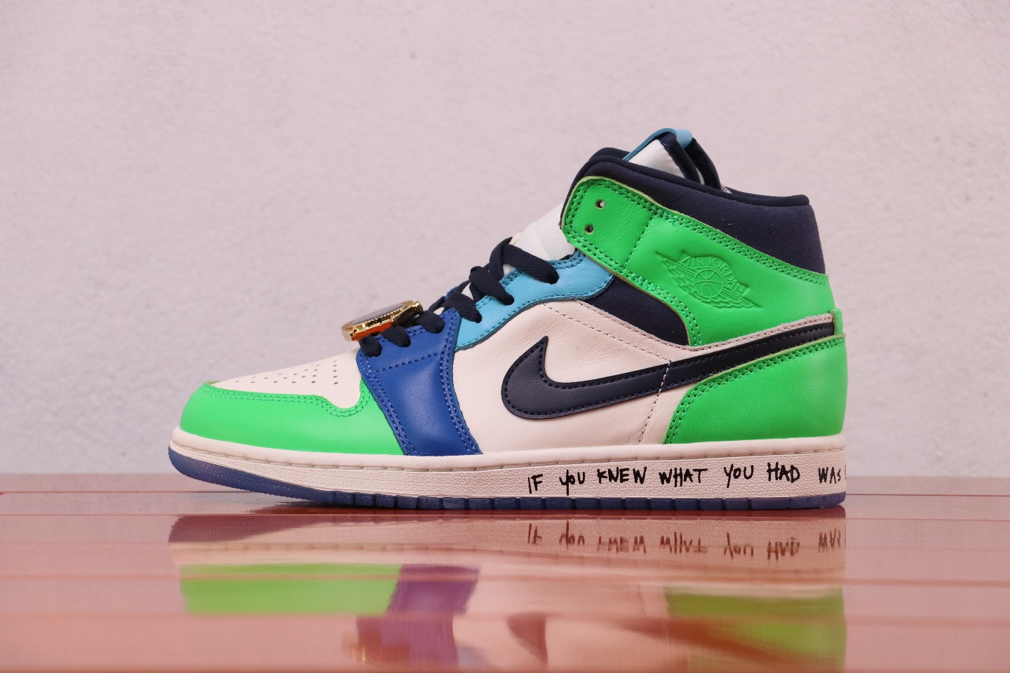 Jordan 1 Mid SE Fearless Melody Ehsani - vstockx