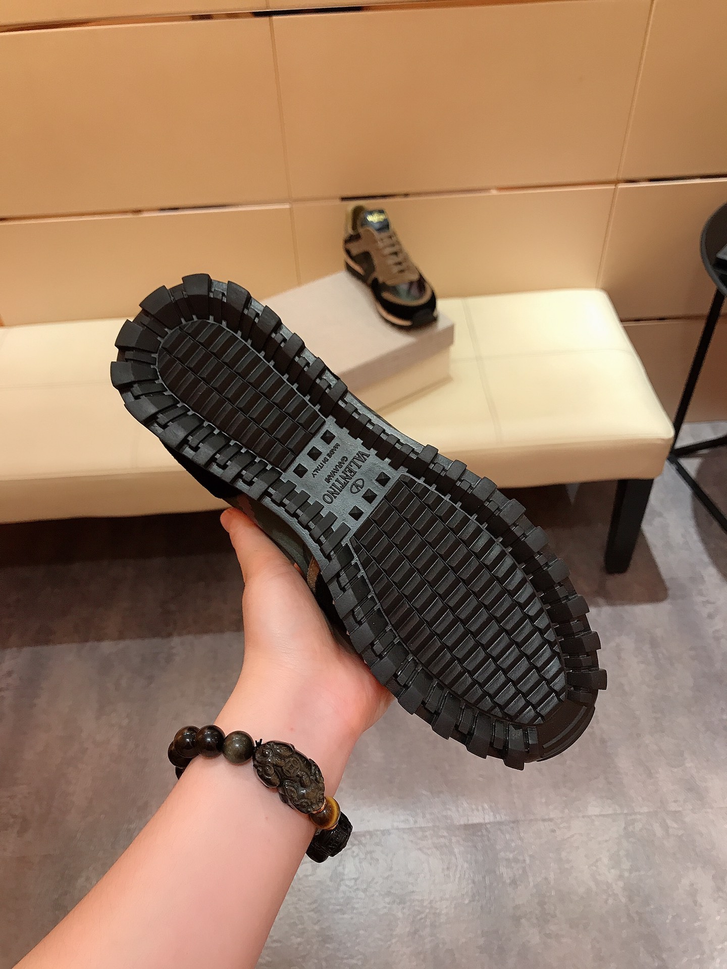 Valentino Garavani Rockrunner camouflage-print sneakers 24 - vstockx