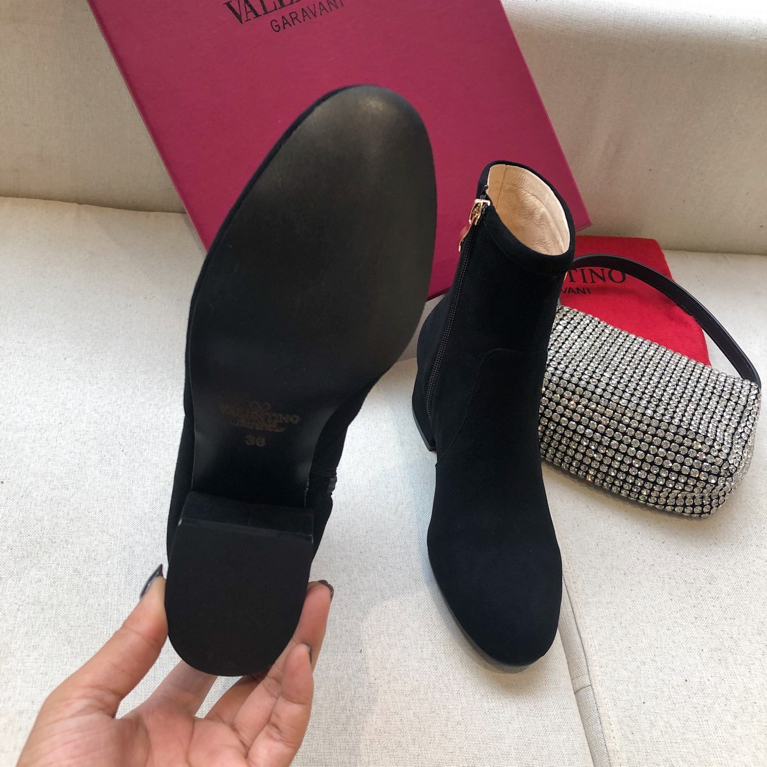 VALENTINO GARAVANI Roman Stud BOOT WOMEN 27 - vstockx