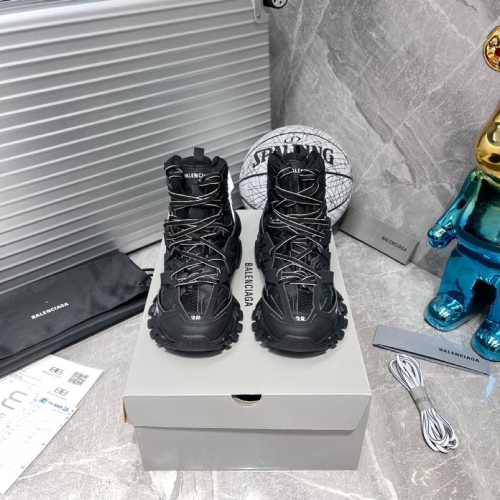 Balenciaga Track Hike Black Black White - vstockx