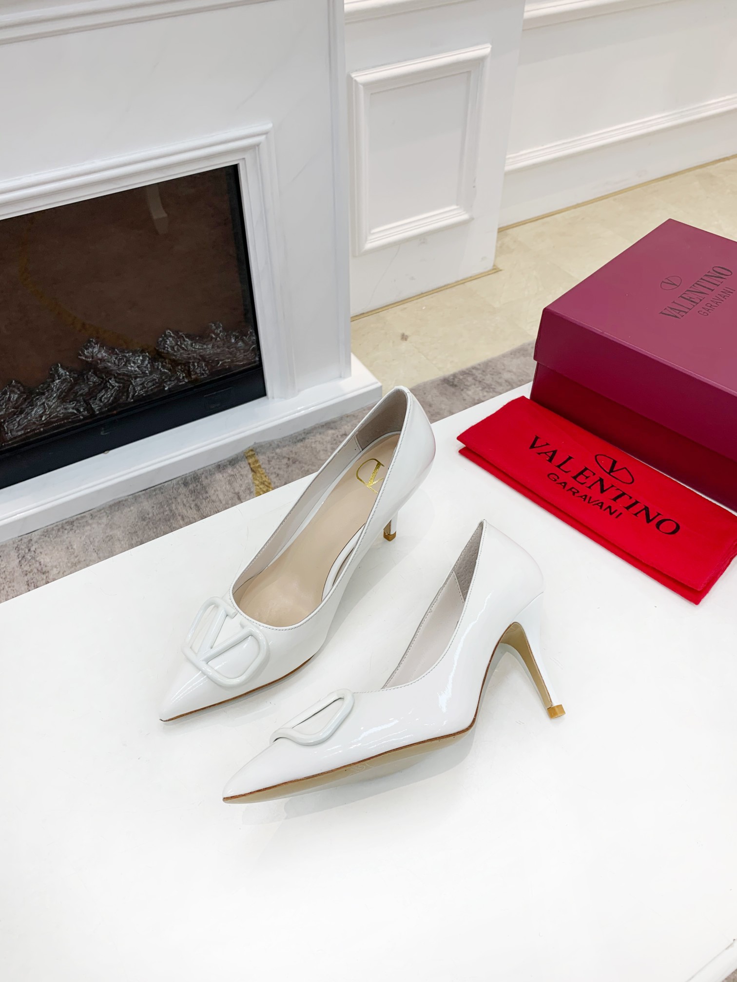 VALENTINO GARAVANI VLogo Signature WOMEN 21 - vstockx