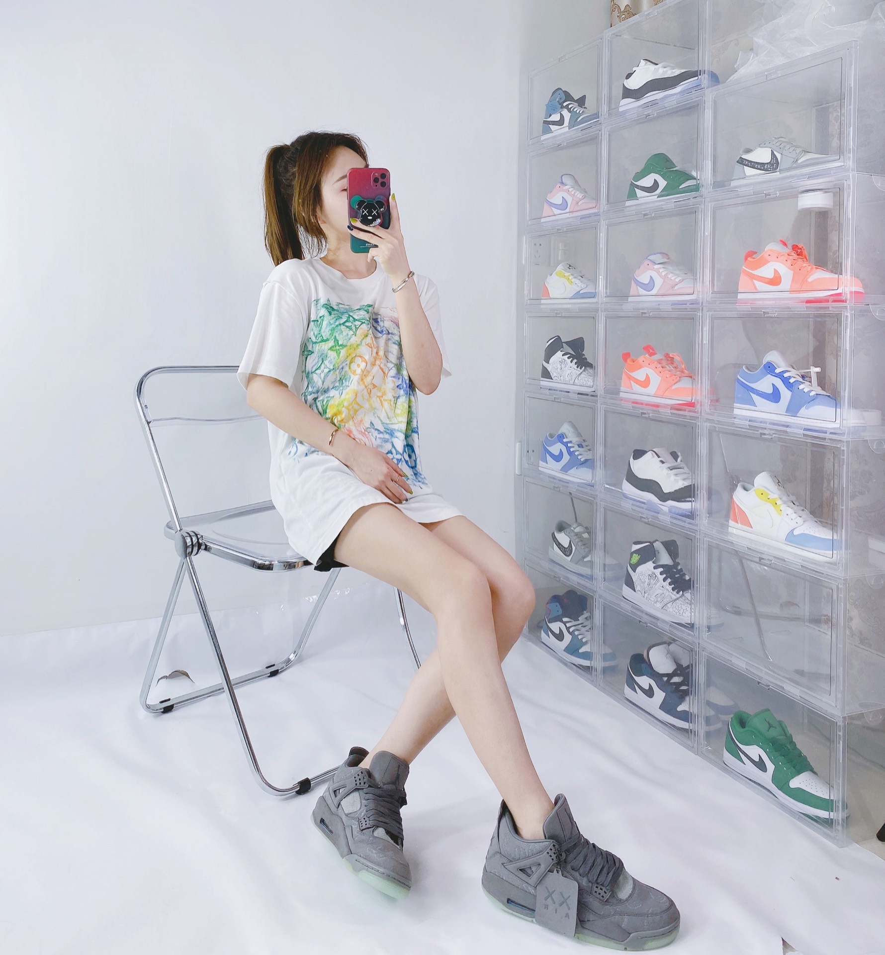 Jordan 4 Retro Kaws - vstockx