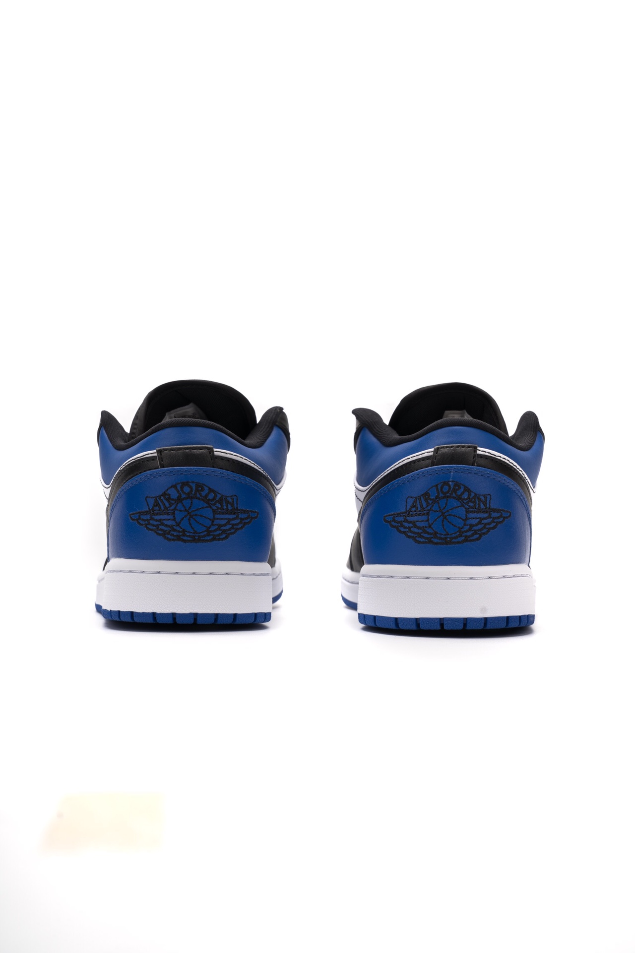 Jordan 1 Low Royal Toe - vstockx