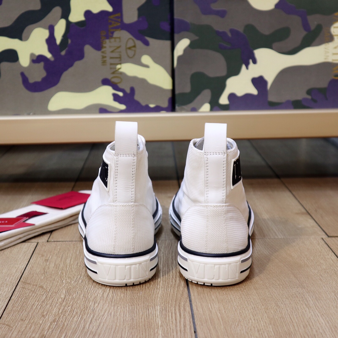 Valentino Garavani Giggies VLTN TIMES high-top sneakers 6 - vstockx