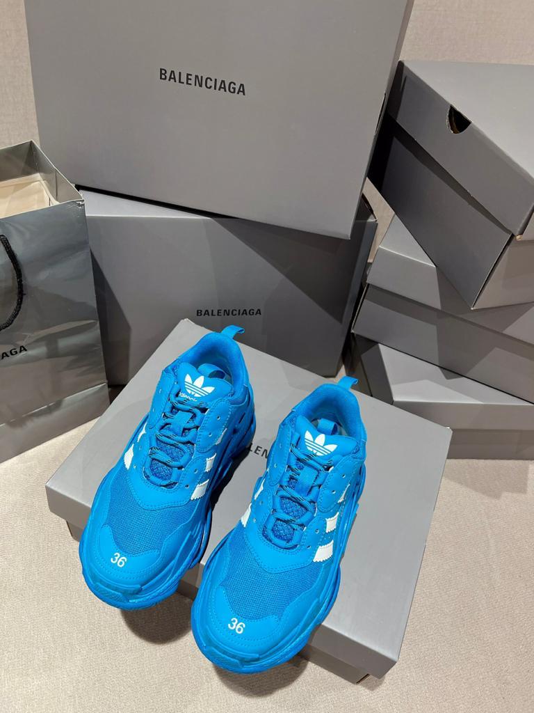 Balenciaga x adidas Triple S Blue White - vstockx