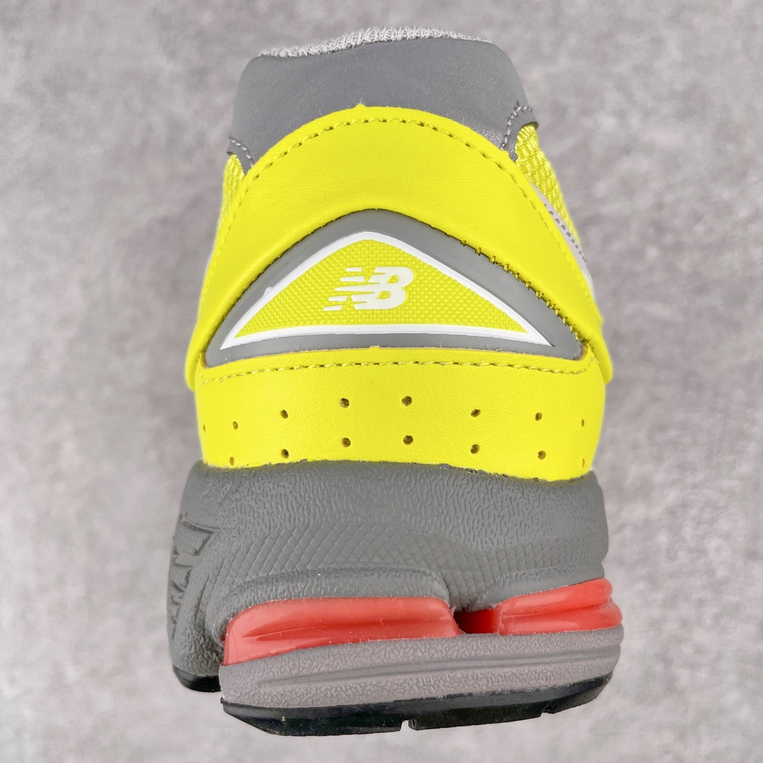 New Balance 2002R Sneaker 4 - vstockx