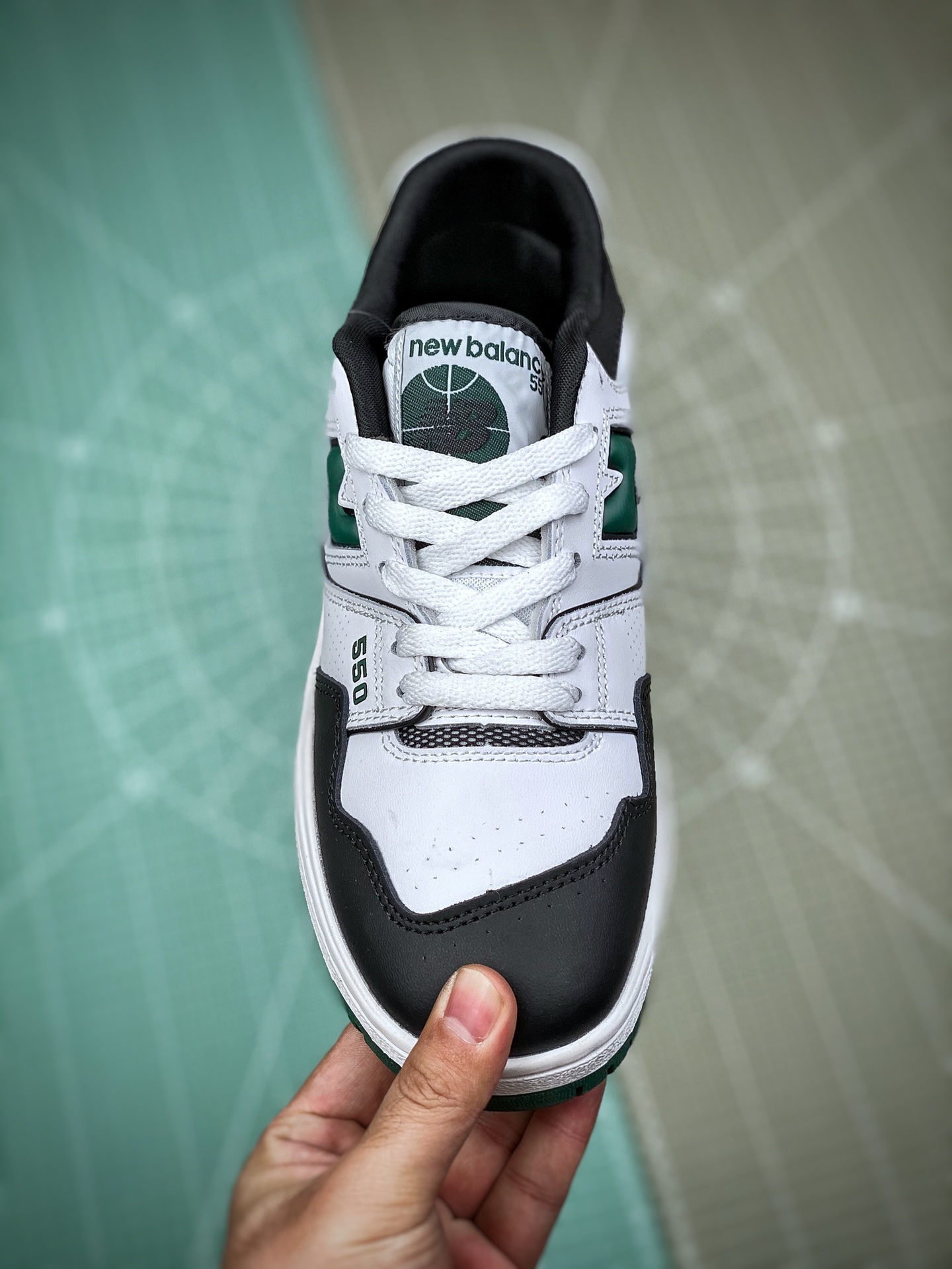 New Balance 550 White Green Black - vstockx