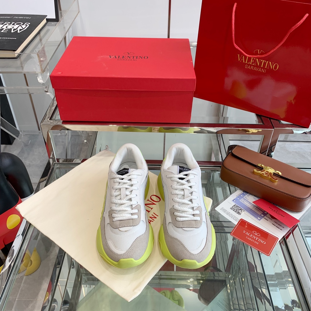 VALENTINO GARAVANI Bubbleback Sneaker 3 - vstockx
