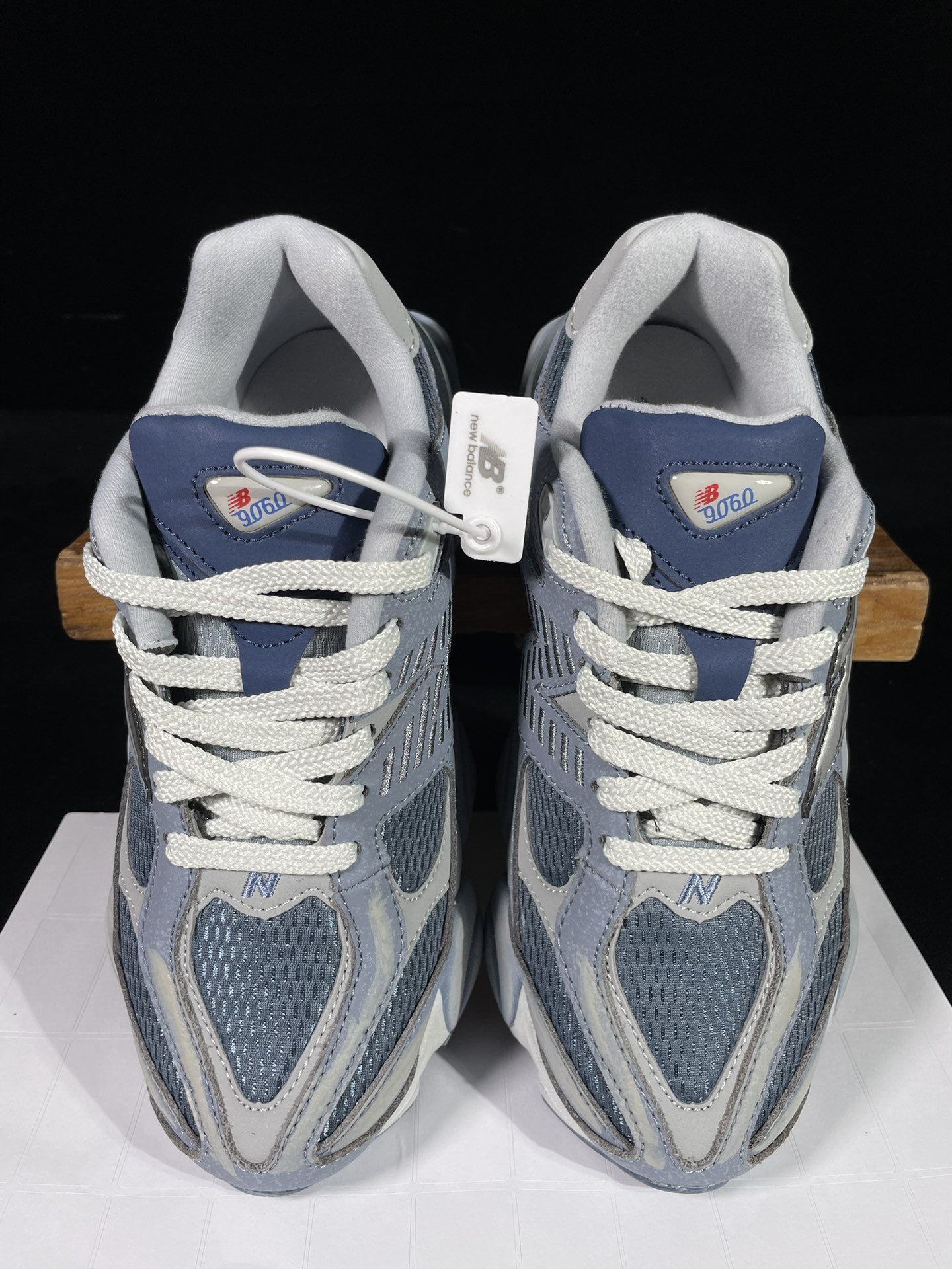 New Balance 9060 Grey Day (2023) - vstockx