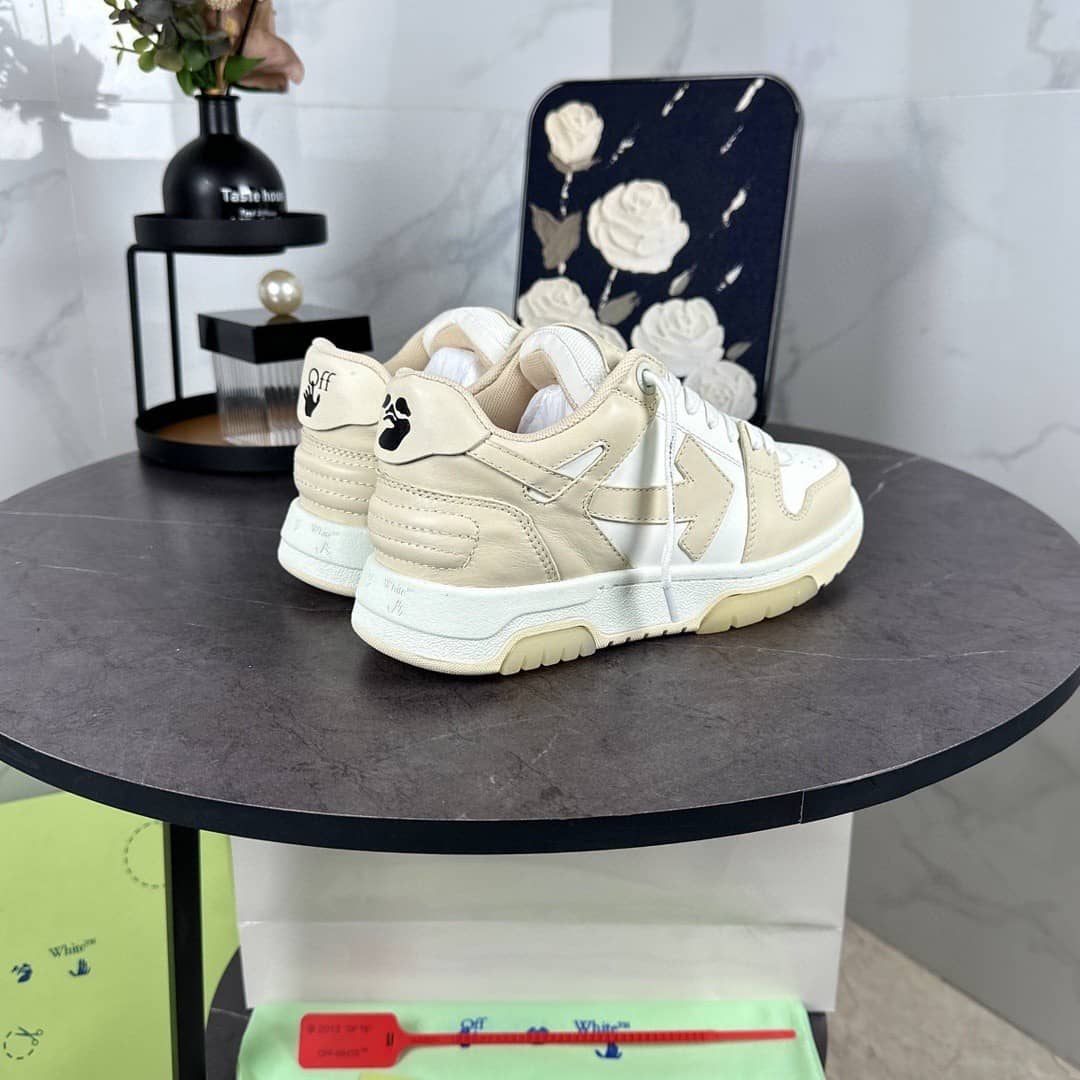 OFF-WHITE Out Of Office OOO Low Tops light beige white - vstockx
