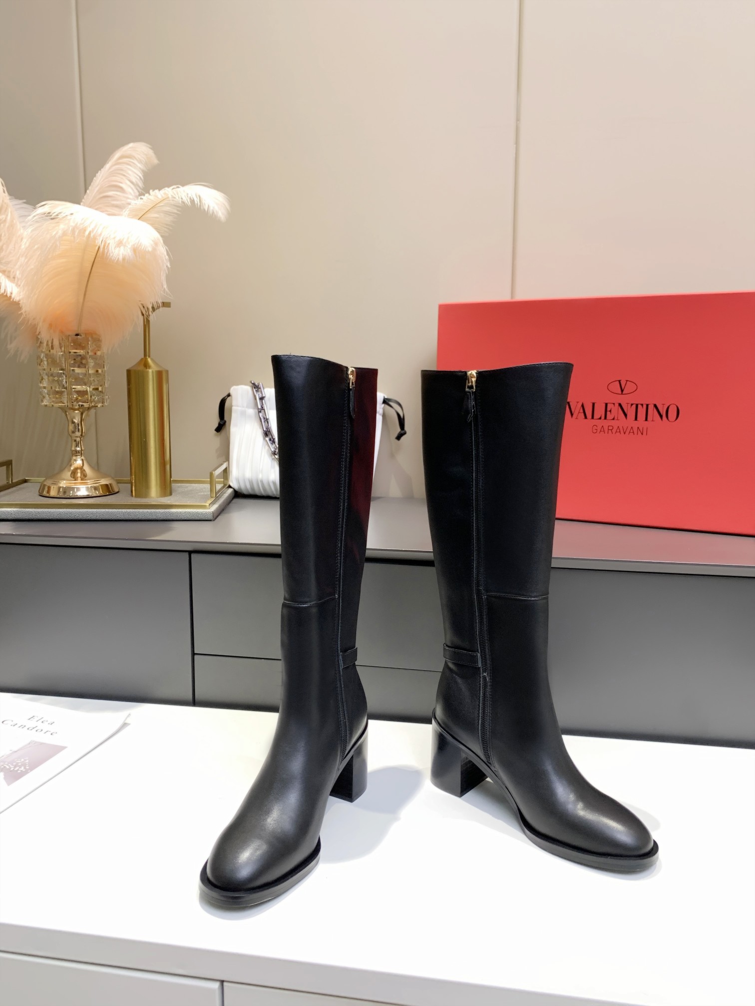 VALENTINO GARAVANI Roman Stud BOOT WOMEN 25 - vstockx