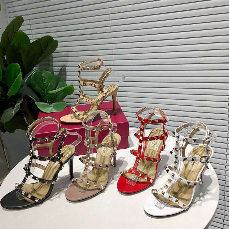 VALENTINO GARAVANI Rockstud WOMEN 36 - vstockx