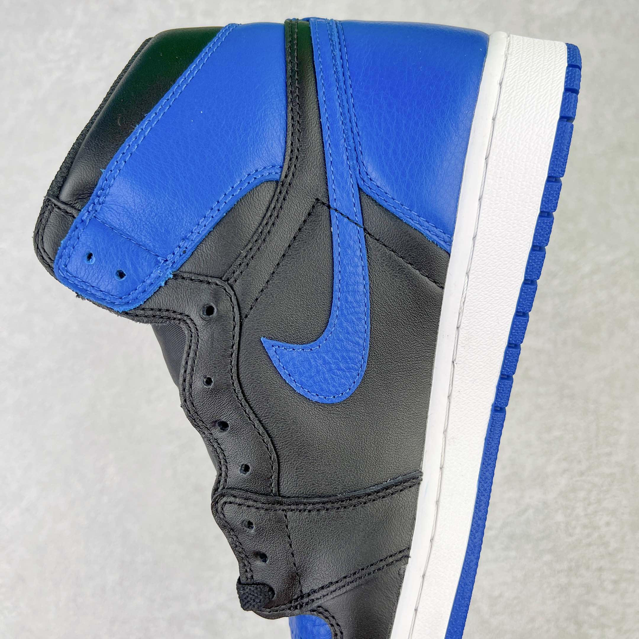 Jordan 1 Retro Royal (2017) - vstockx