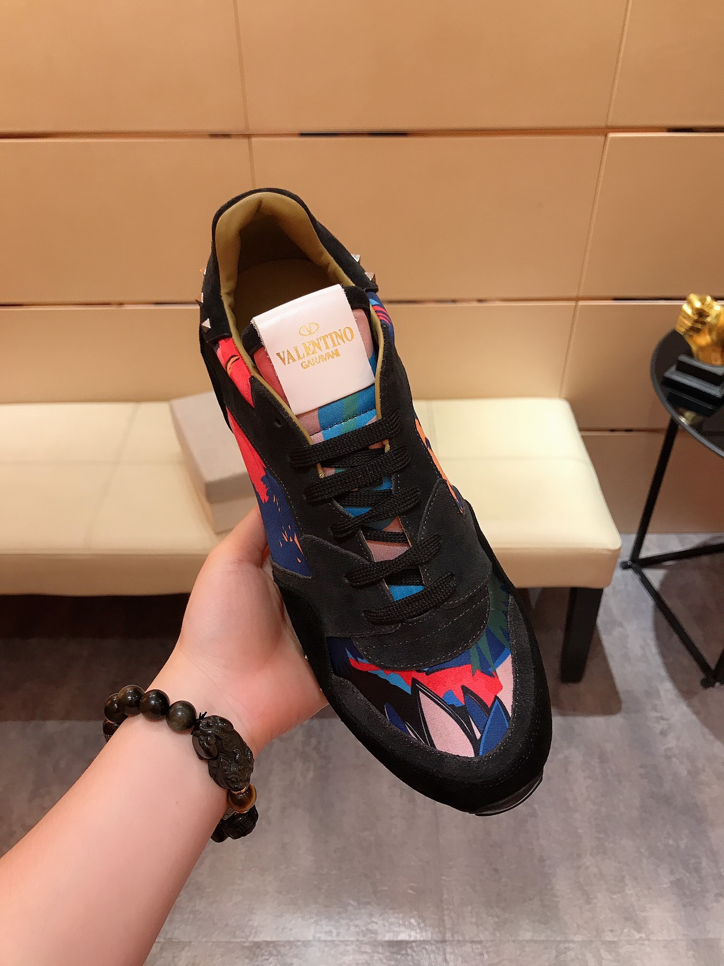 Valentino Garavani Rockrunner camouflage-print sneakers 19 - vstockx