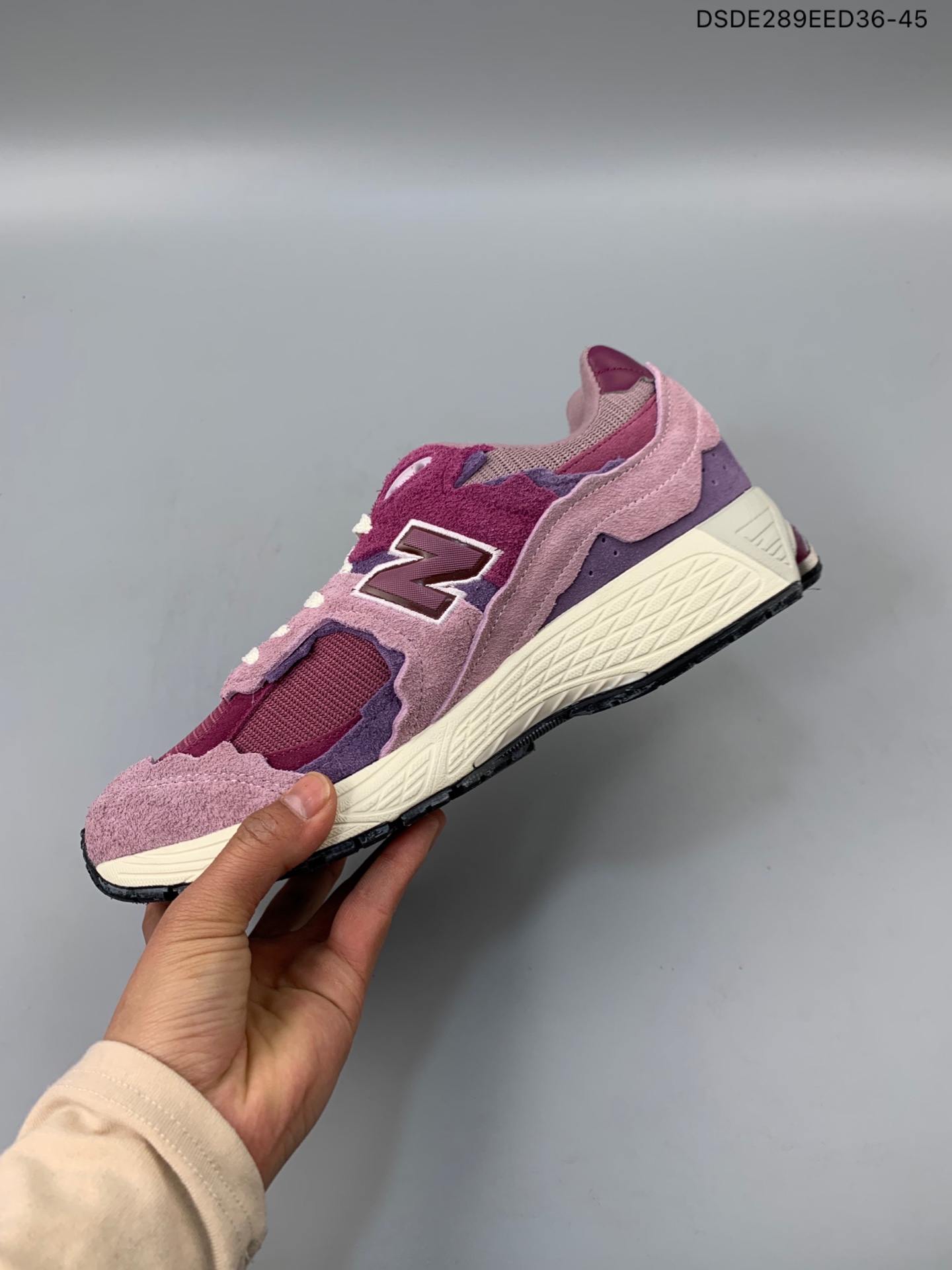 New Balance 2002R Protection Pack Pink - vstockx