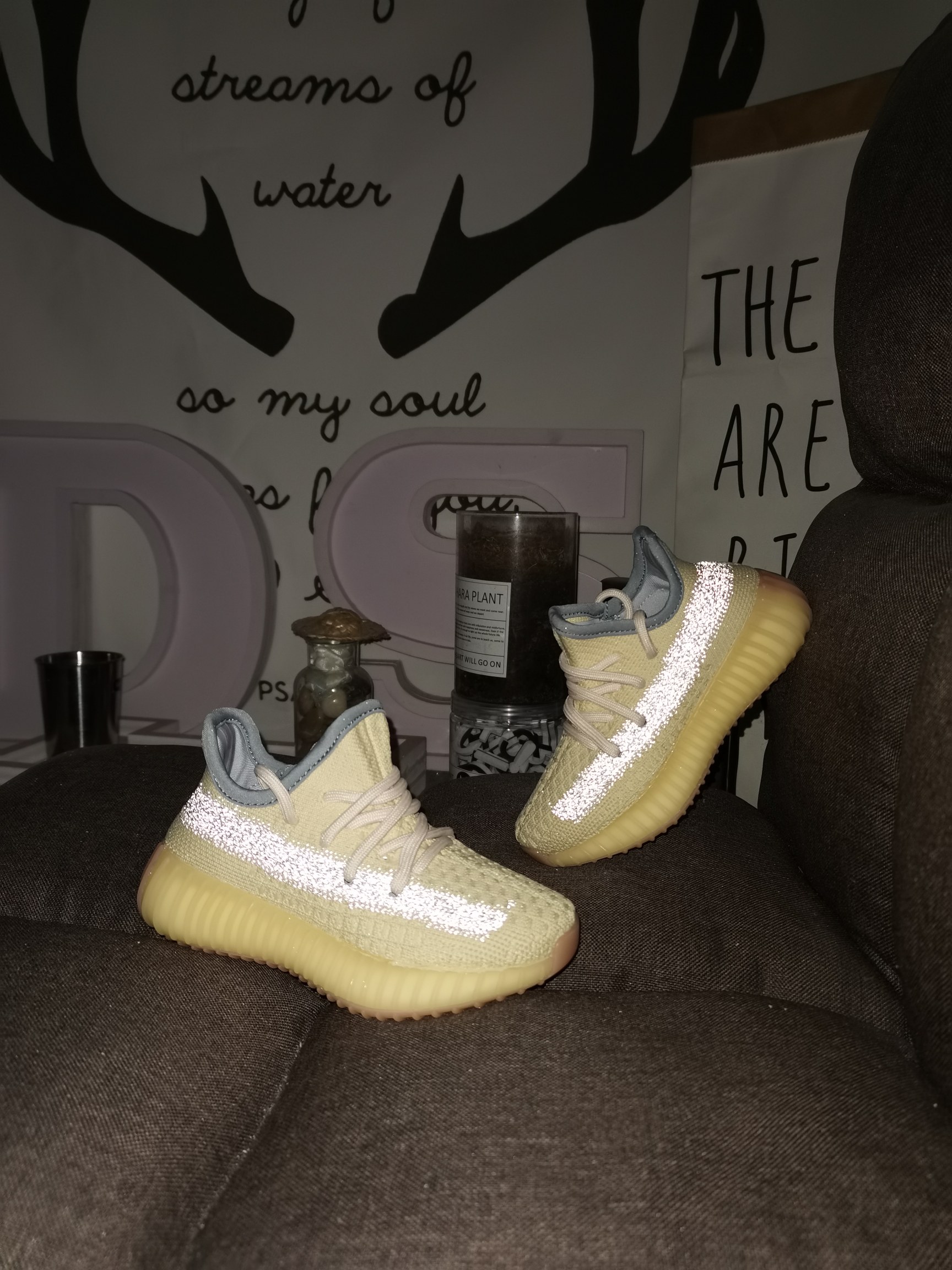 Kids yeezy 350 shoes 1 - vstockx