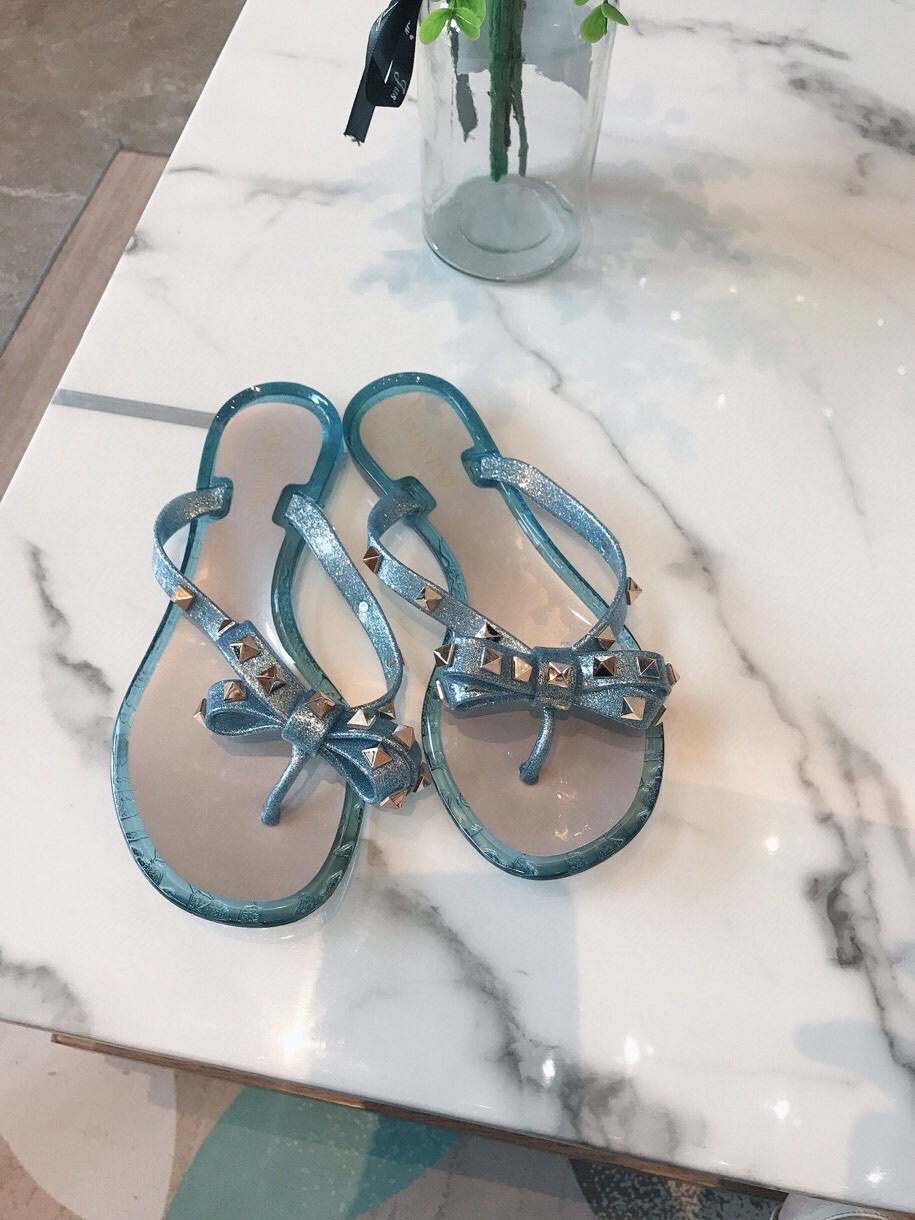 VALENTINO GARAVANI Rockstud WOMEN 35 - vstockx